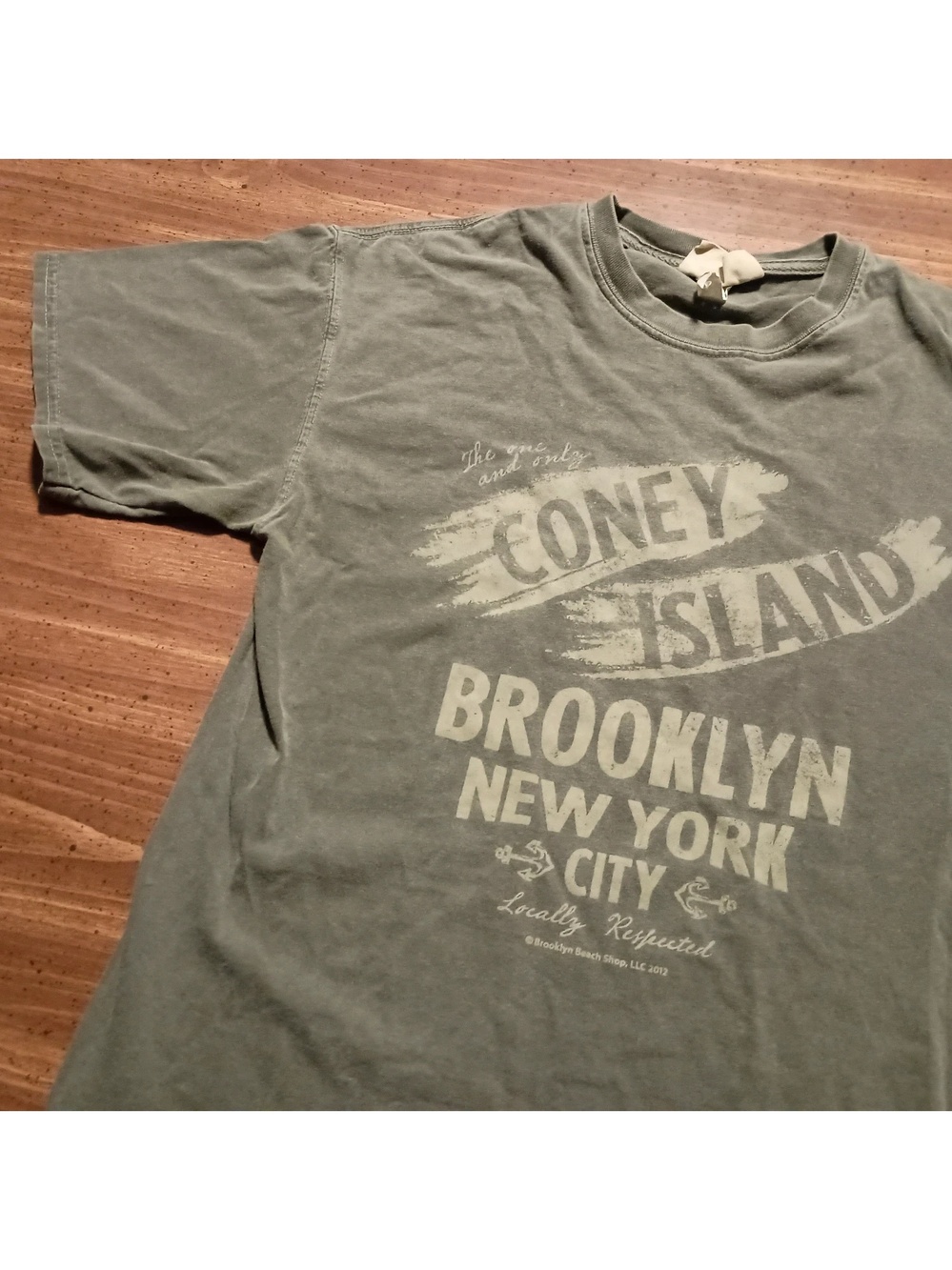 Coney Island Retro T-shirt - Medium // Brooklyn Beach NYC New York Tee Shirt
